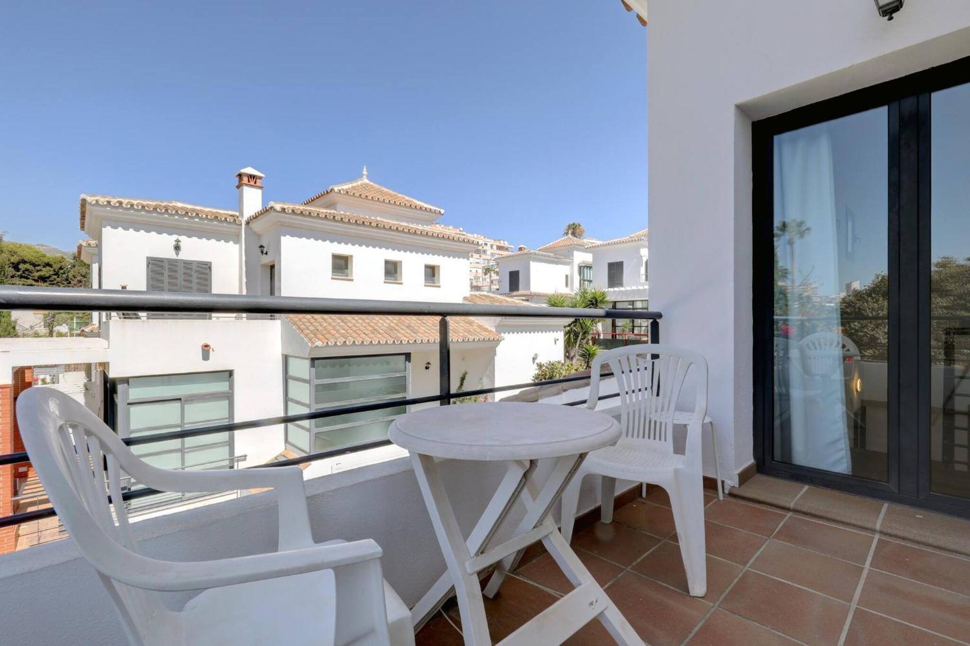 011 Bright And Spacious Villa With Private Pool Benalmádena Eksteriør billede